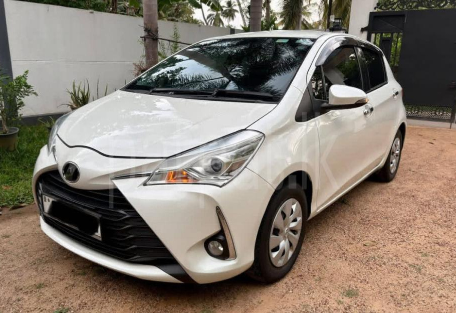 Toyota Vitz 2019 - பயன்படுத்தப்பட்டது கார் sale in Sri Lanka - patpat.lk