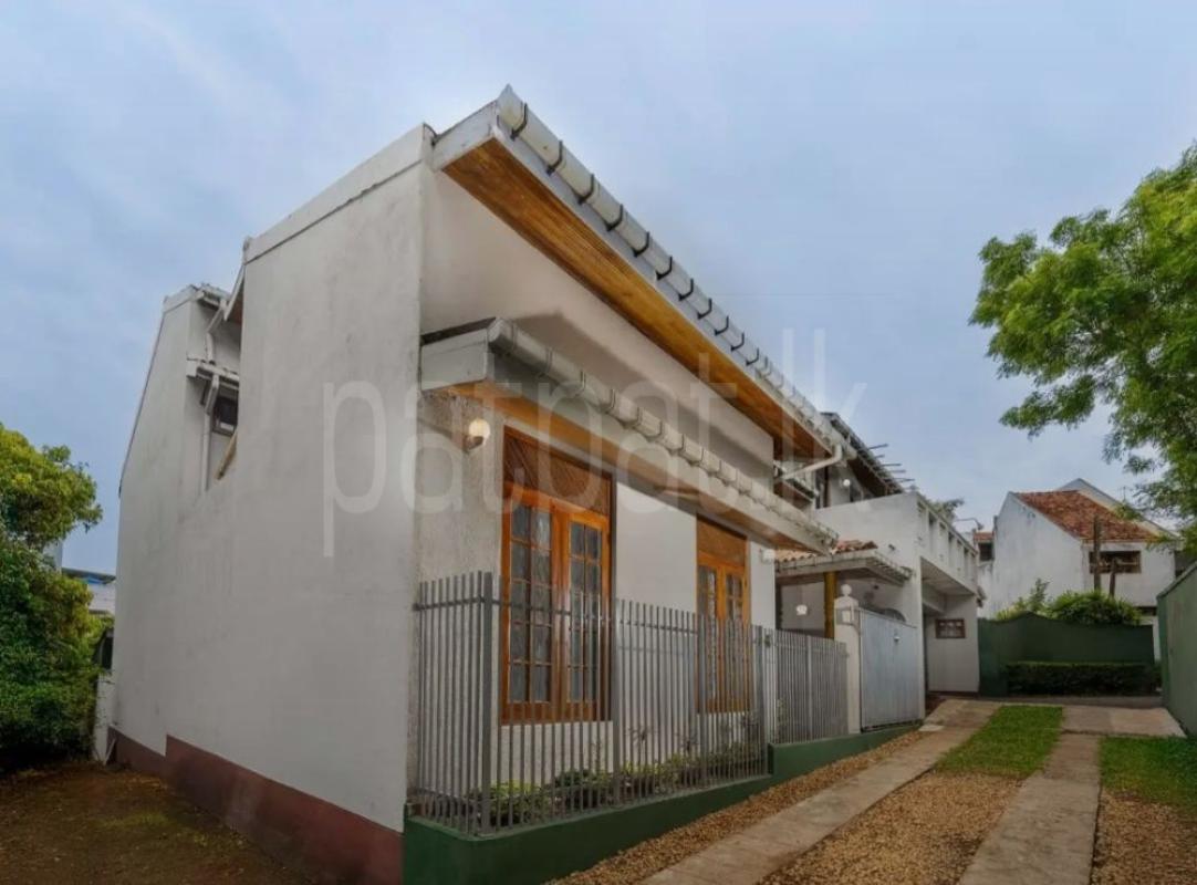 premium-listing-image