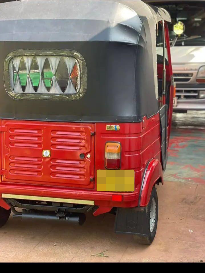 Bajaj Three Wheel 2013 - Used Three wheeler sale in Sri Lanka - patpat.lk