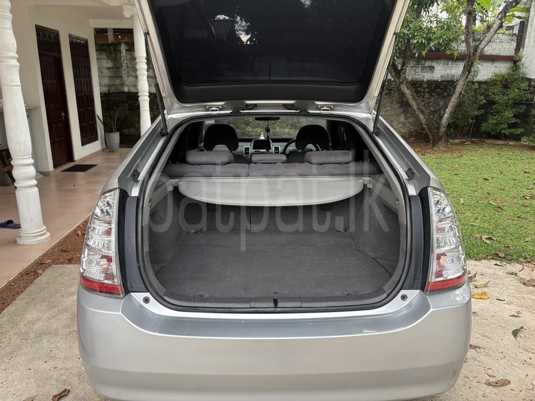Toyota Prius 2008 - பயன்படுத்தப்பட்டது கார் sale in Sri Lanka - patpat.lk