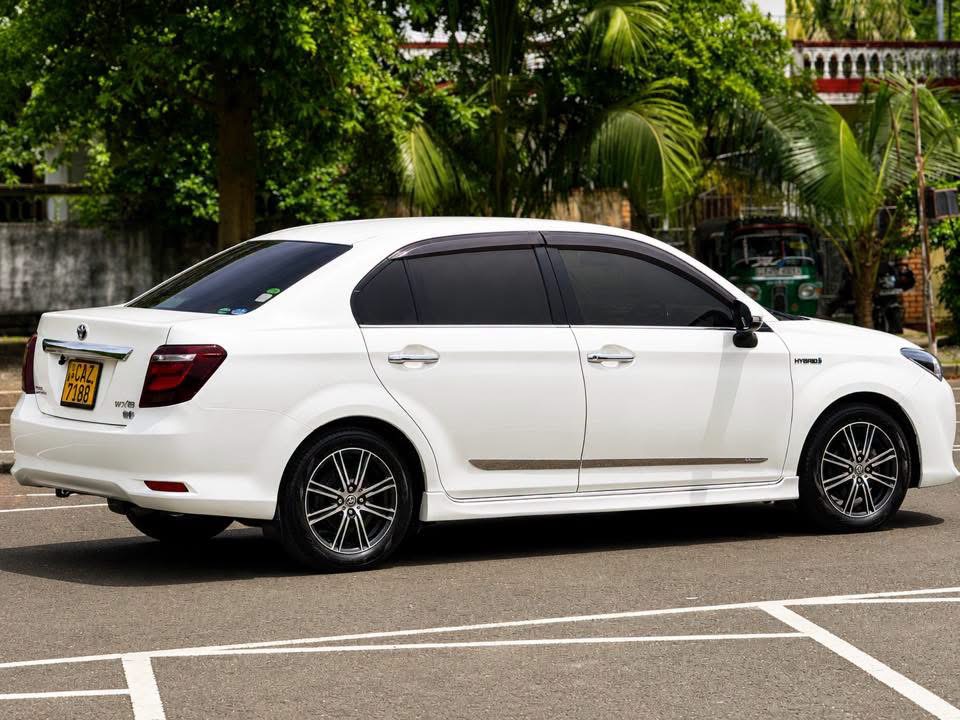 Toyota Axio 2017 - பயன்படுத்தப்பட்டது கார் sale in Sri Lanka - patpat.lk
