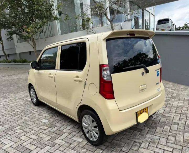Suzuki Wagon R 2017 - භාවිතා කරන ලද කාර් sale in Sri Lanka - patpat.lk