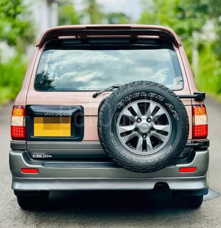 Advertisement image 1