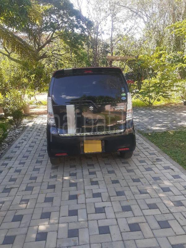 Suzuki Wagon R 2015 - பயன்படுத்தப்பட்டது கார் sale in Sri Lanka - patpat.lk