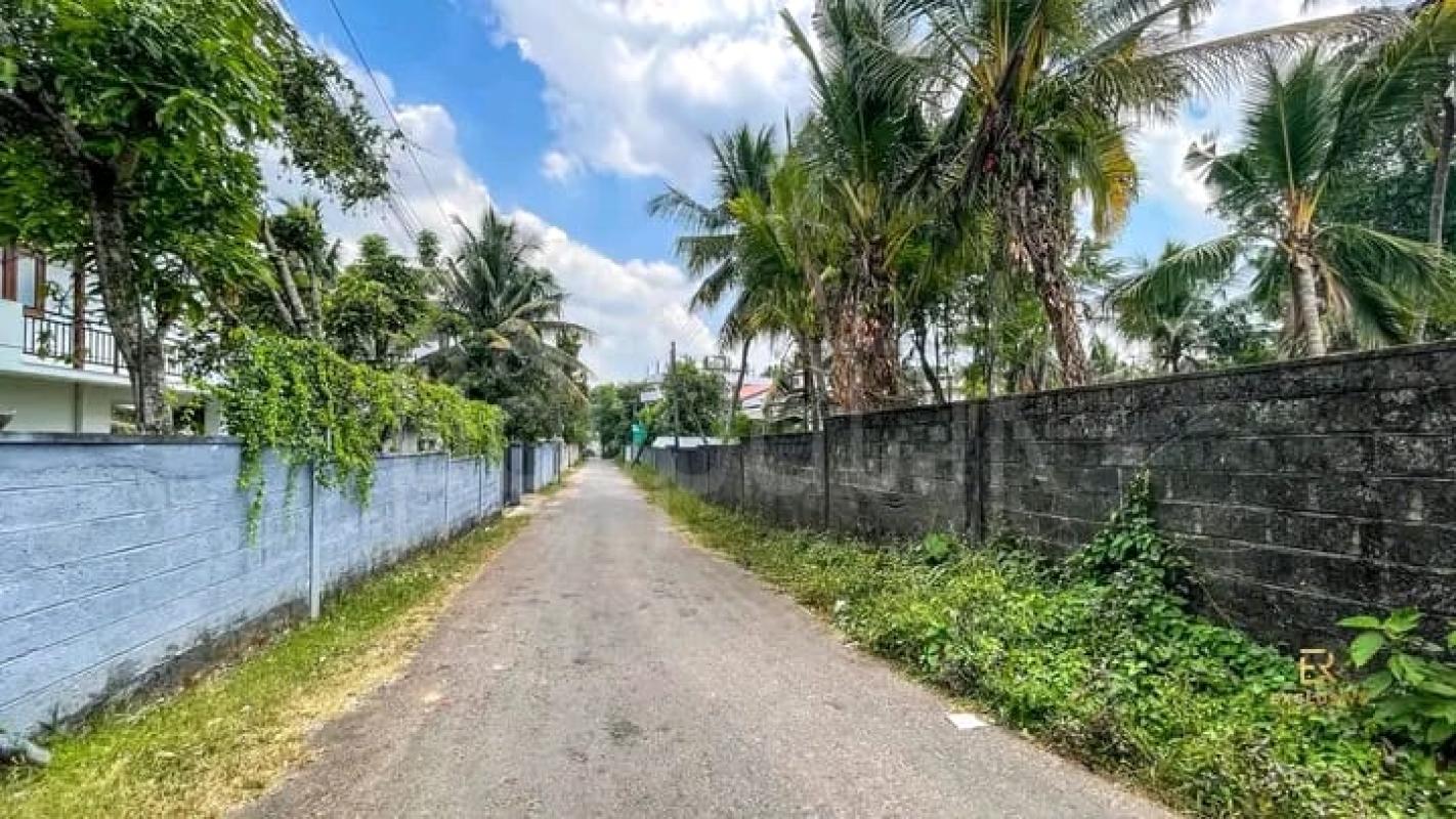 Commercial Land for Sale in Hokandara ads-image-1