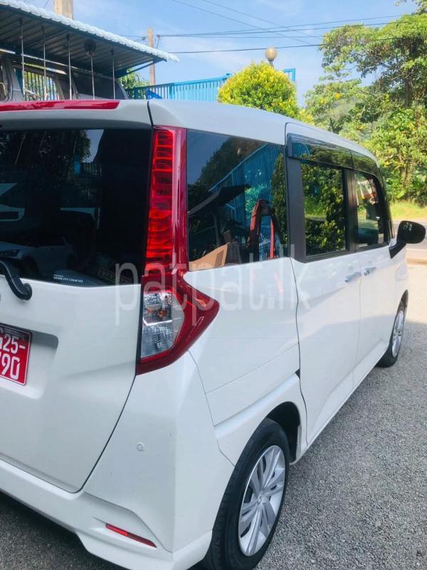 Advertisement image 6