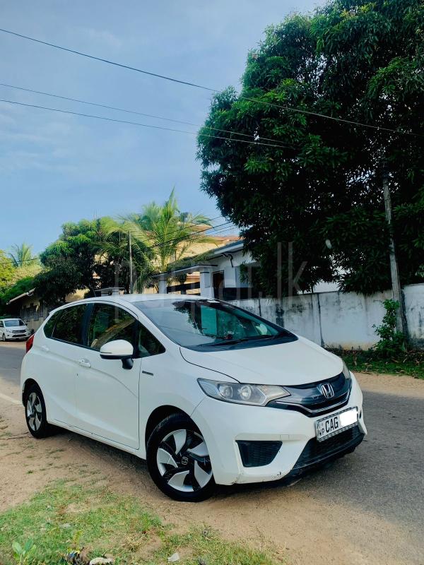 Honda Fit 2015 - Used Car sale in Sri Lanka - patpat.lk
