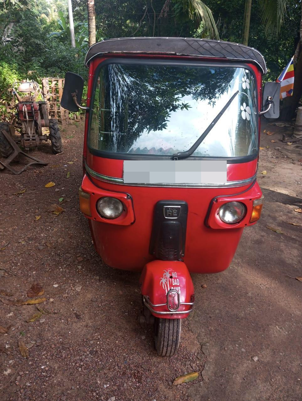 Bajaj 2 stroke 2001 - Used Three wheeler sale in Sri Lanka - patpat.lk