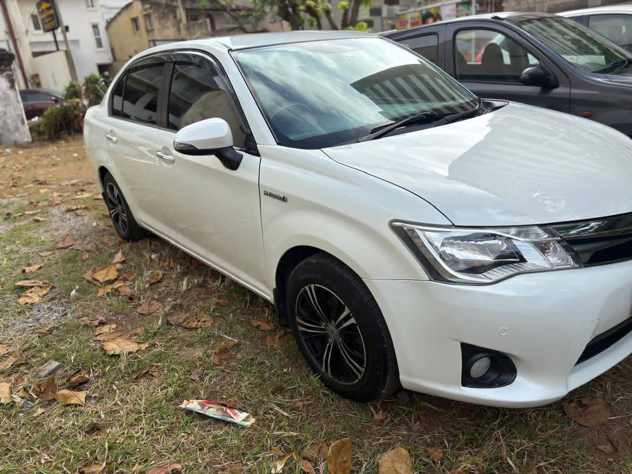 Toyota Axio 2014 - Used Car sale in Sri Lanka - patpat.lk