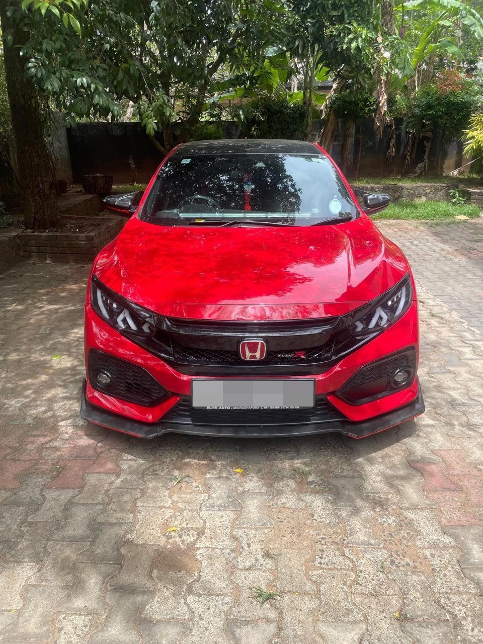 Honda Civic 2018 ads-image-1