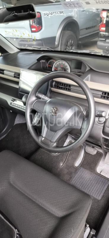 Advertisement image 6