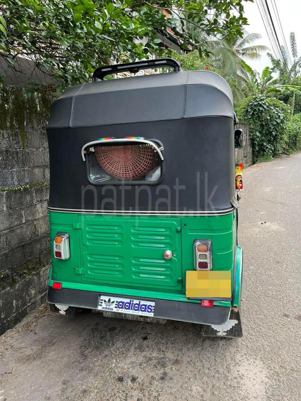 Bajaj Three Wheel 2013 - பயன்படுத்தப்பட்டது முச்சக்கர வண்டி sale in Sri Lanka - patpat.lk