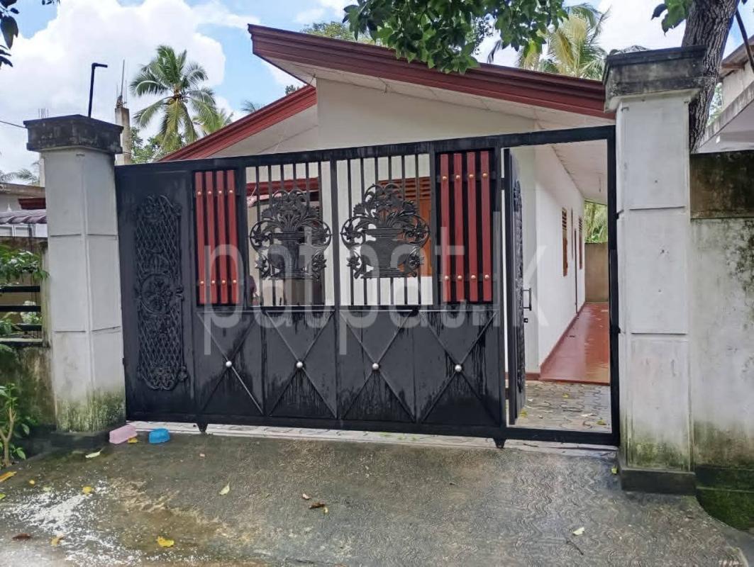 House for Sale in Nittambuwa
