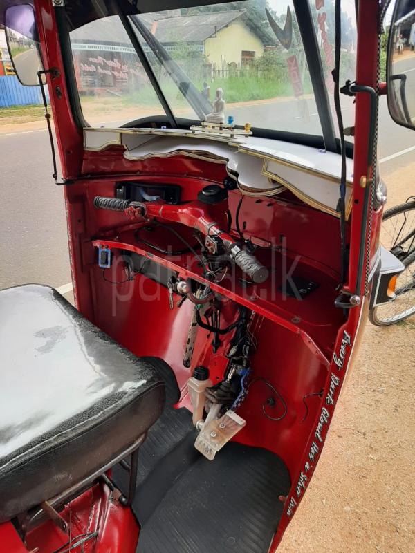Bajaj Three Wheel 2006 - Used Three wheeler sale in Sri Lanka - patpat.lk