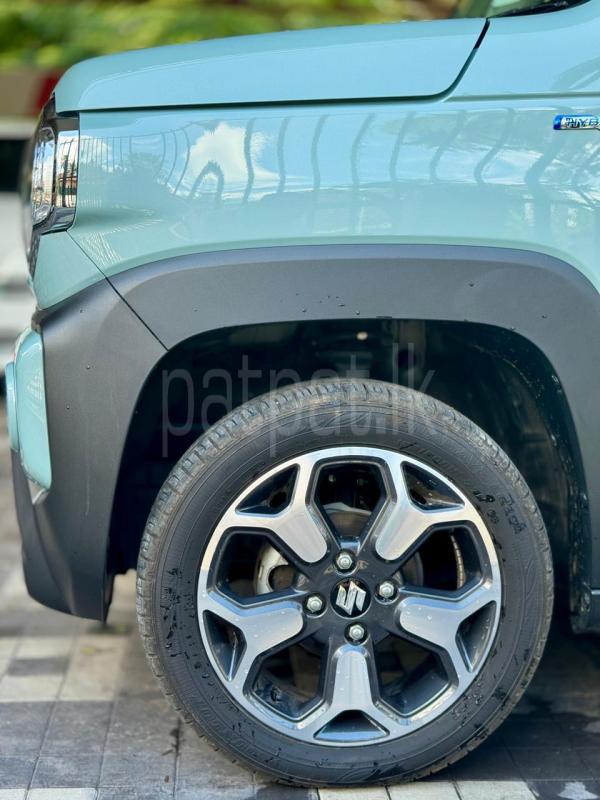 Advertisement image 5