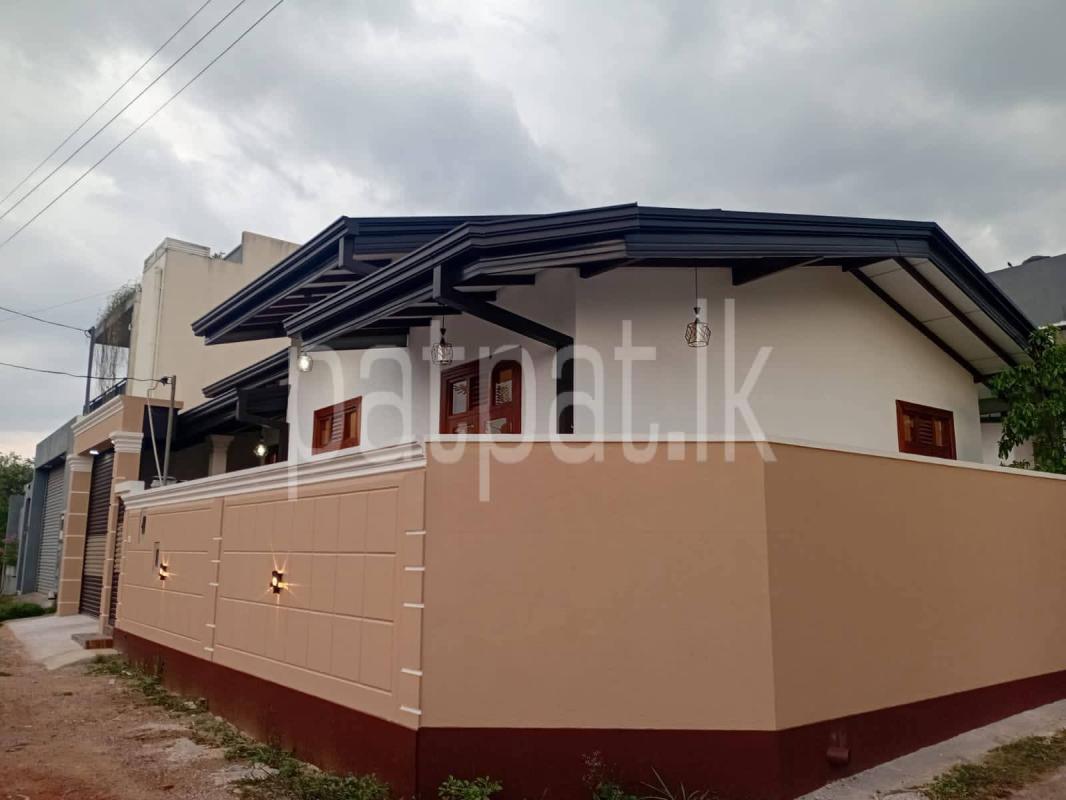 House for Sale in Mattegoda ads-image-1