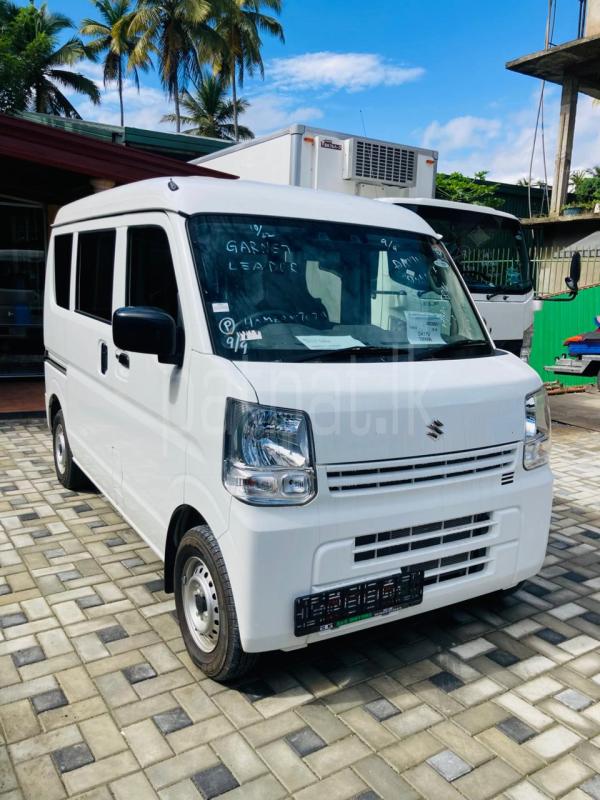 Advertisement image 1