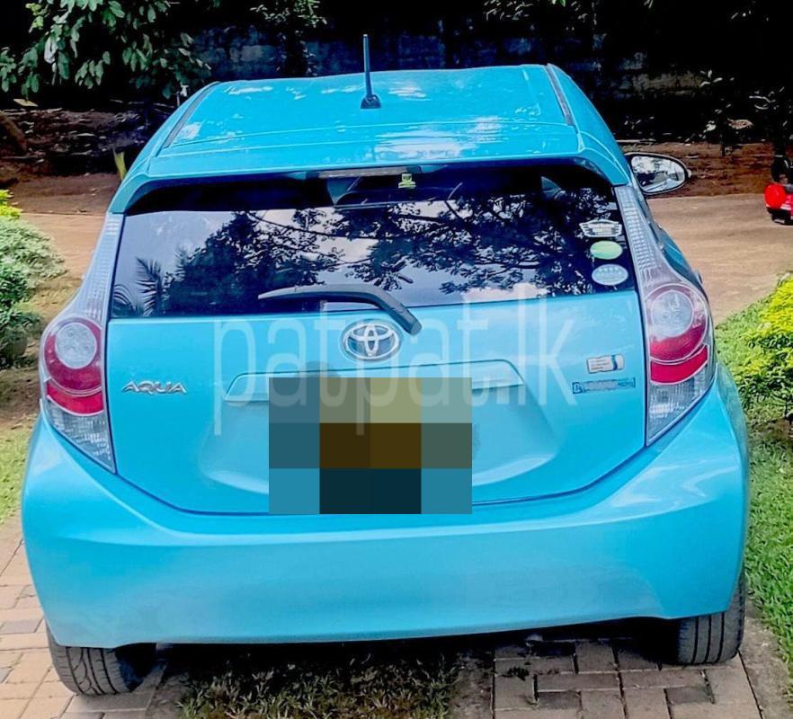 Toyota Aqua 2013 - பயன்படுத்தப்பட்டது கார் sale in Sri Lanka - patpat.lk