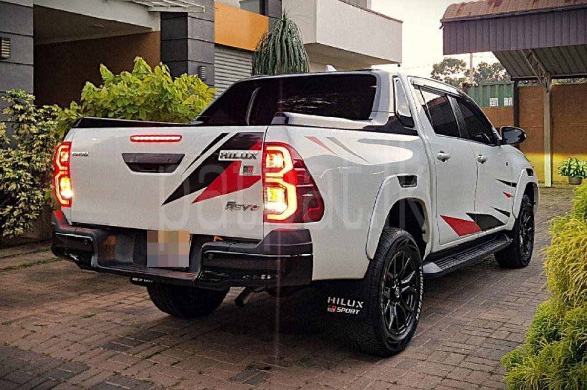 Advertisement image 4