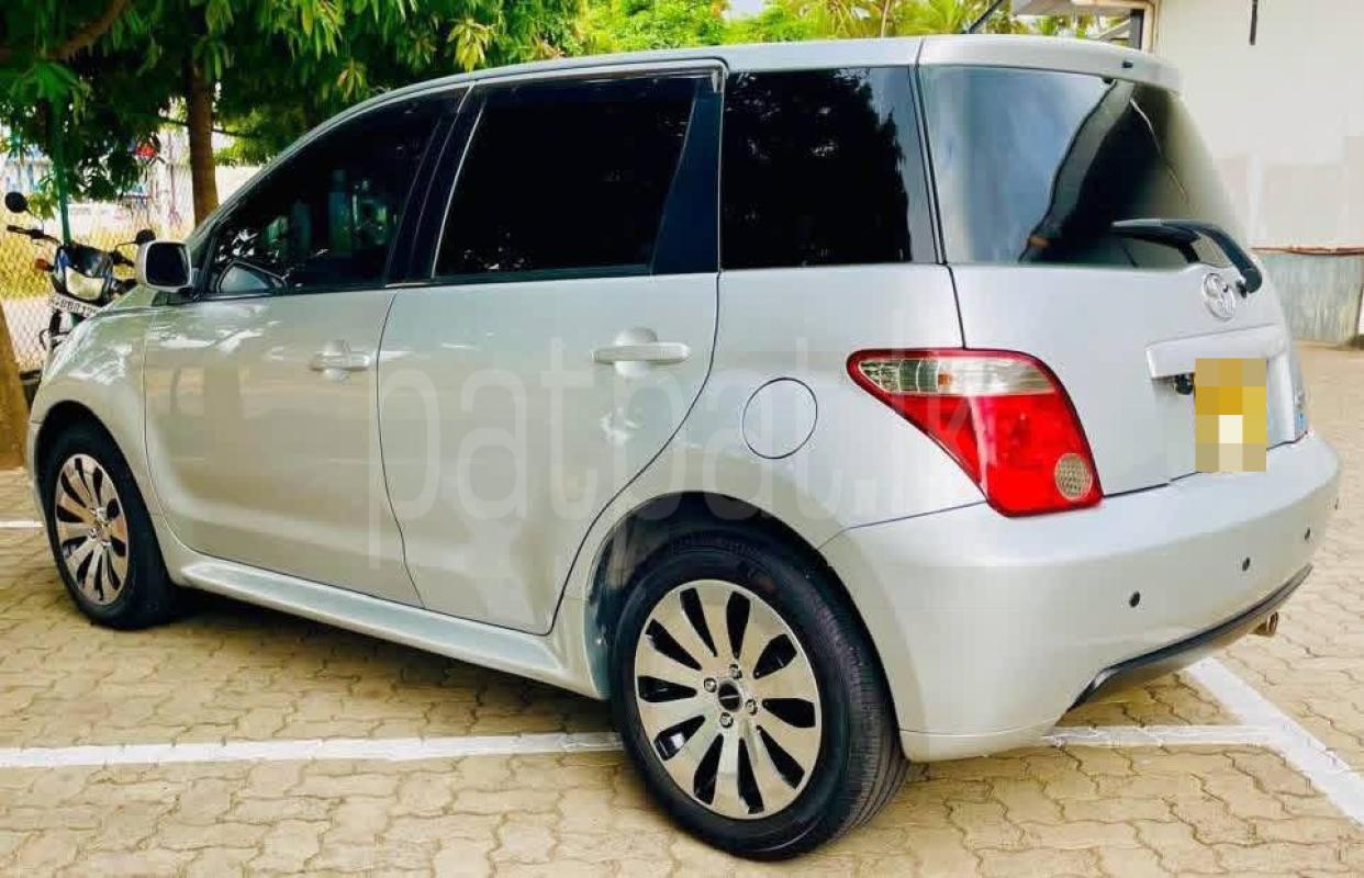 Advertisement image 3