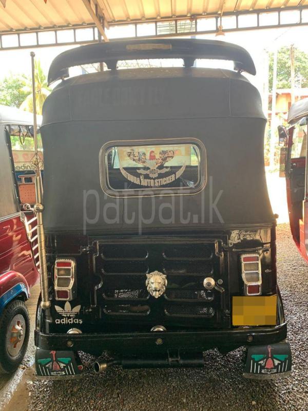 Bajaj Three Wheel 2014 - பயன்படுத்தப்பட்டது முச்சக்கர வண்டி sale in Sri Lanka - patpat.lk