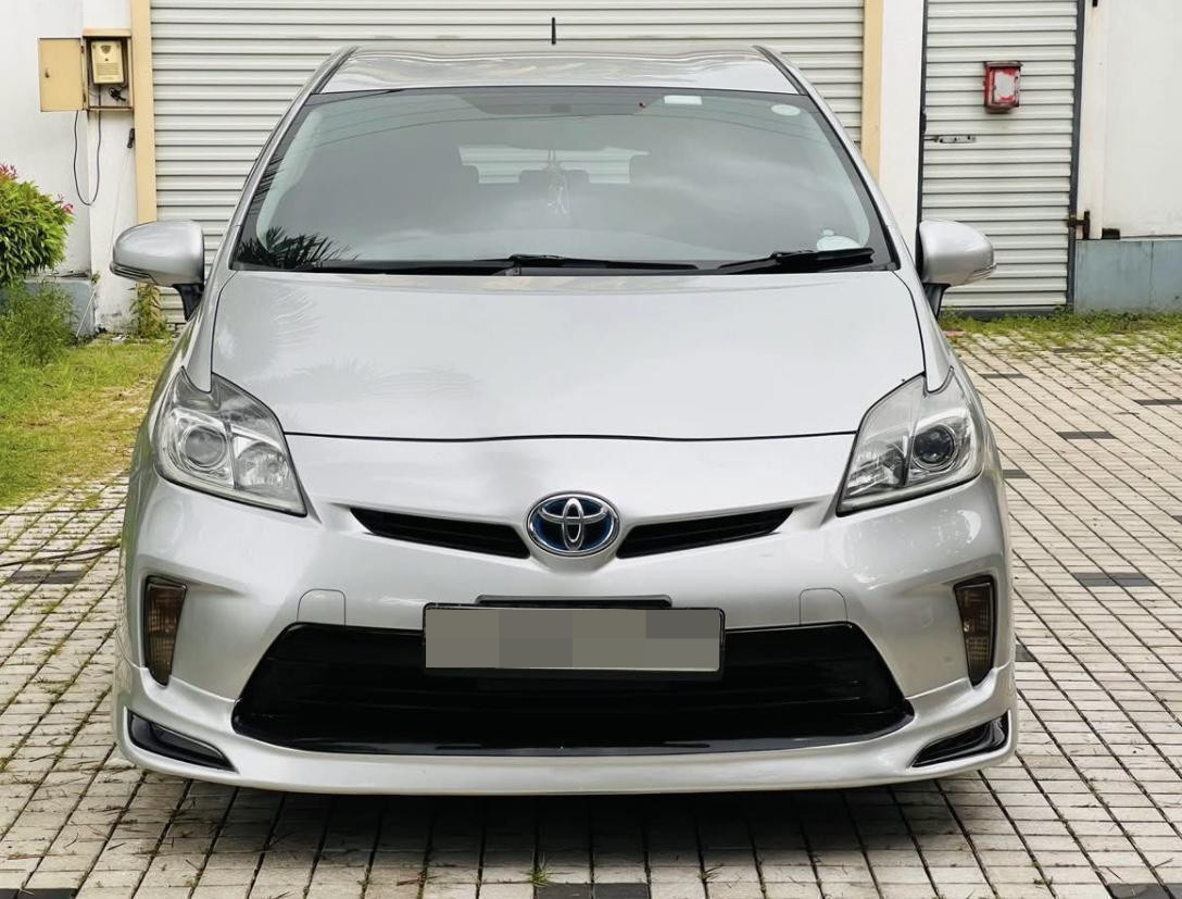 Toyota Prius 2013 - Used Car sale in Sri Lanka - patpat.lk