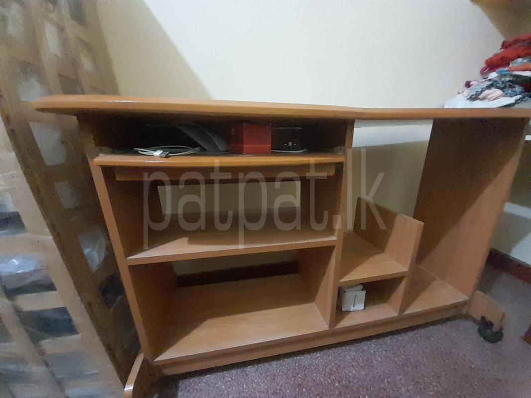 Damro Computer Table ads-image-1