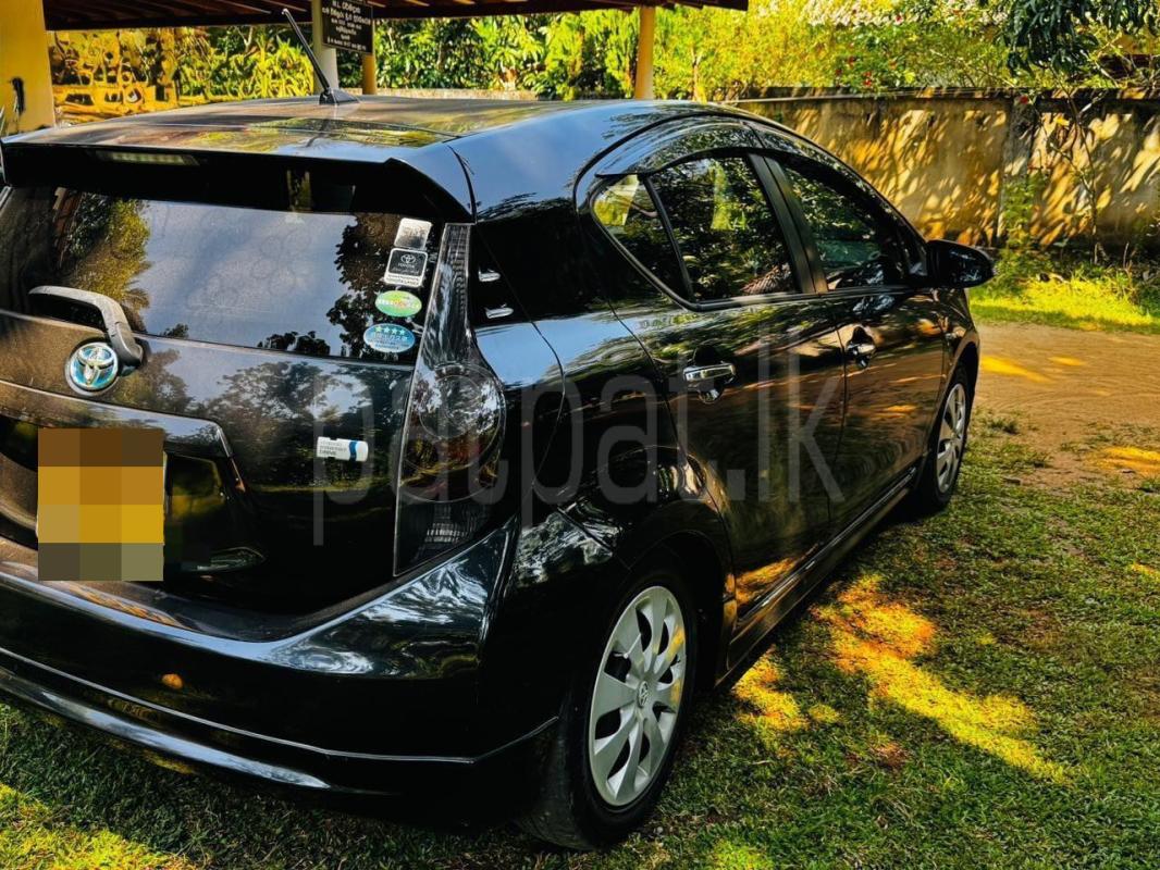 Toyota Aqua 2014 - பயன்படுத்தப்பட்டது கார் sale in Sri Lanka - patpat.lk