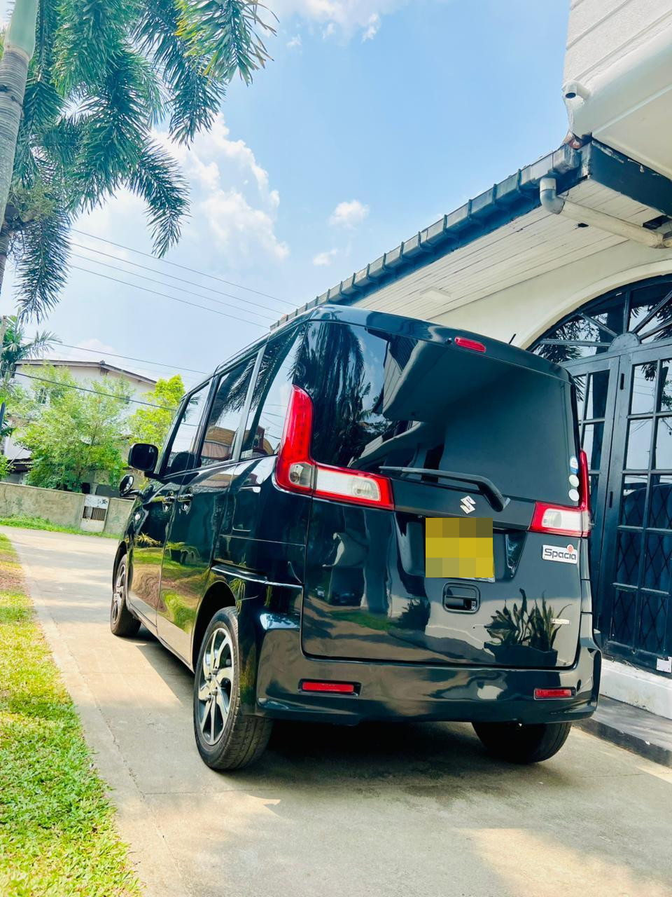 Advertisement image 3