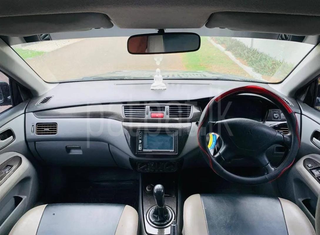 Advertisement image 1