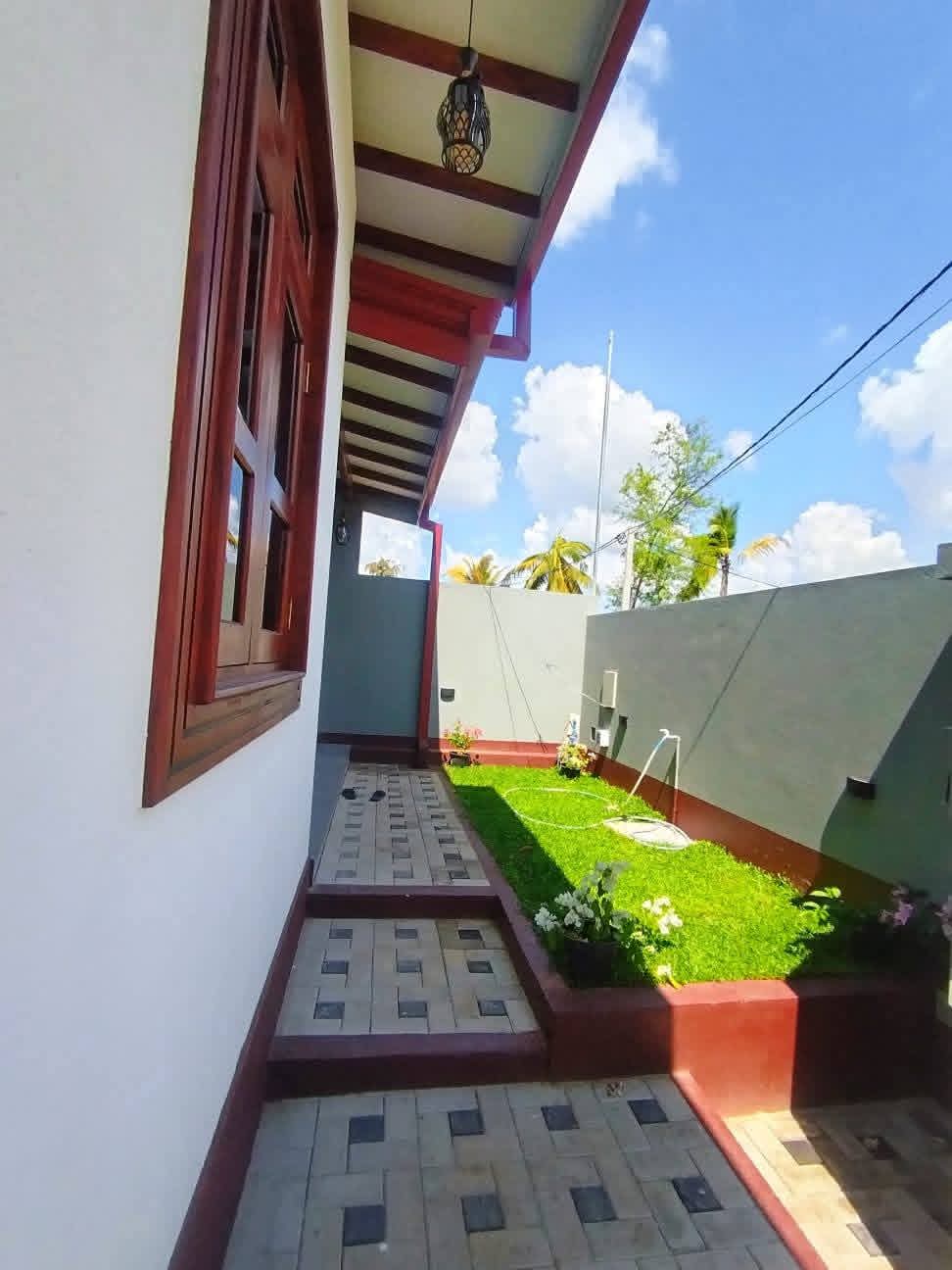 House for Sale in Kiriwattuduwa