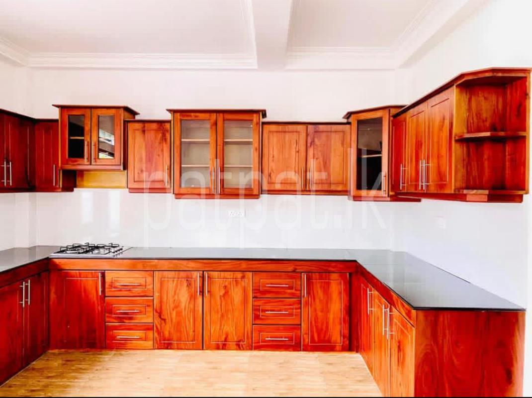 House for Sale in Colombo Fort (Colombo 01)