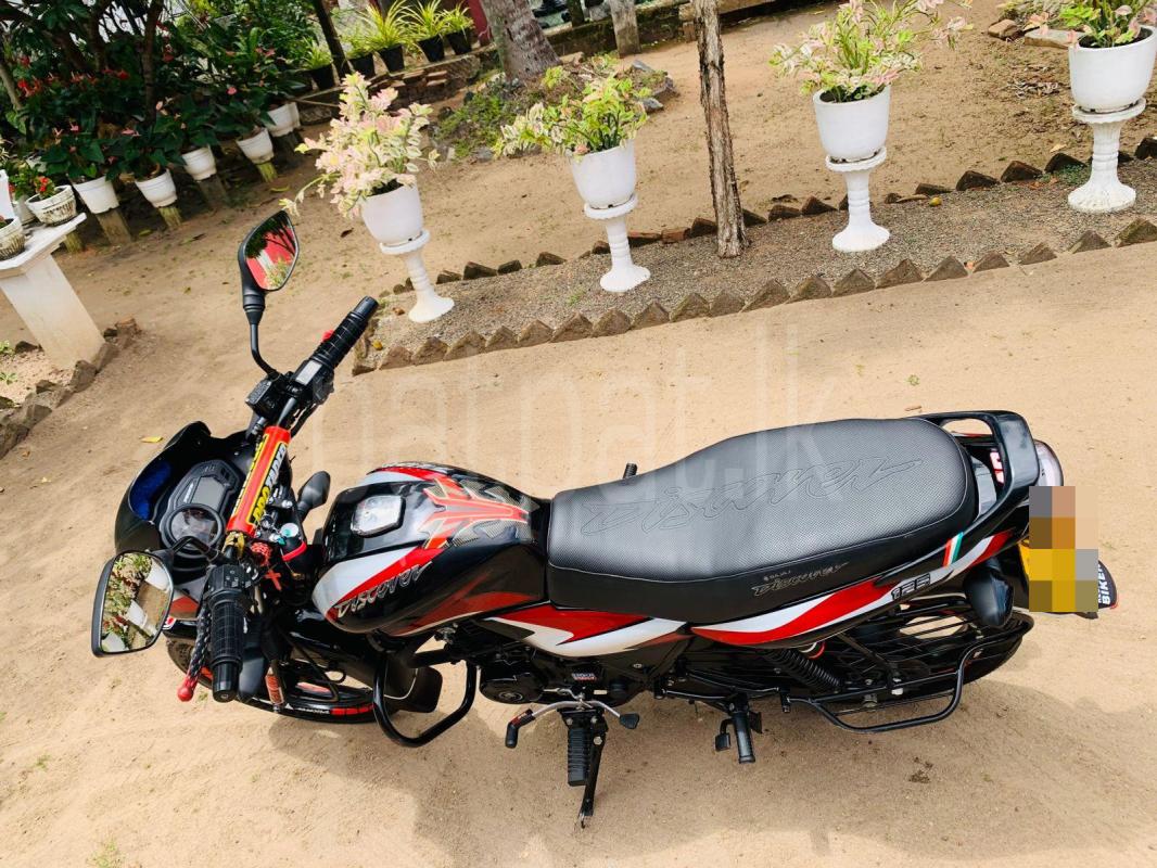Bajaj Discover 2024 - பயன்படுத்தப்பட்டது பைக் sale in Sri Lanka - patpat.lk