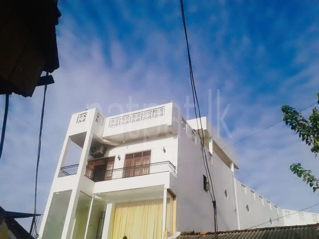 House for Sale in Galle ads-image-1