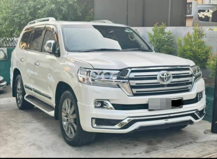 Toyota Land Cruiser Prado 2015 - Used SUV sale in Sri Lanka - patpat.lk