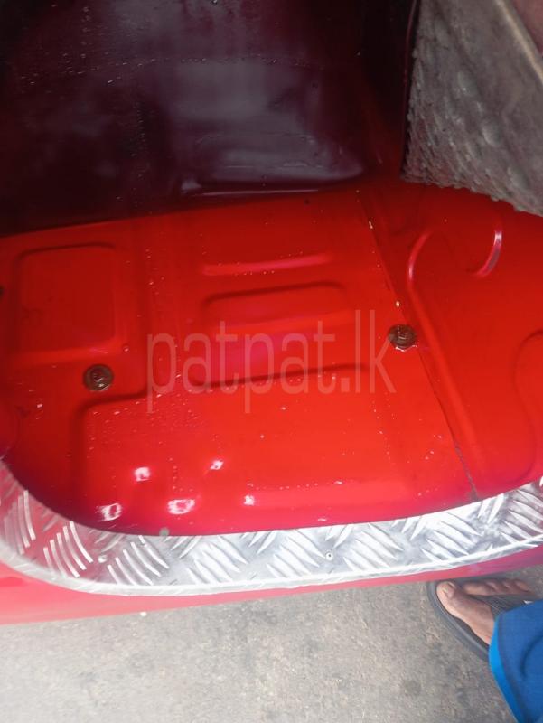 Advertisement image 6