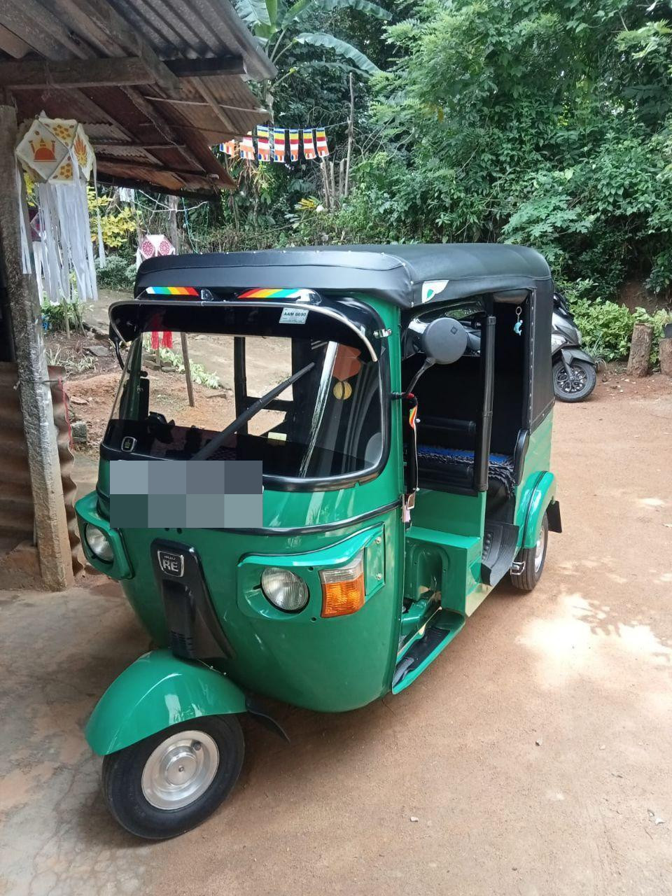 Bajaj 4 stroke 2012 - භාවිතා කරන ලද ත්‍රිරෝද රථය sale in Sri Lanka - patpat.lk