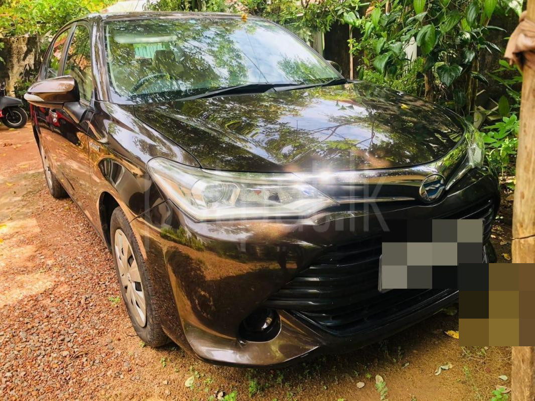 Toyota Axio 2015 - பயன்படுத்தப்பட்டது கார் sale in Sri Lanka - patpat.lk