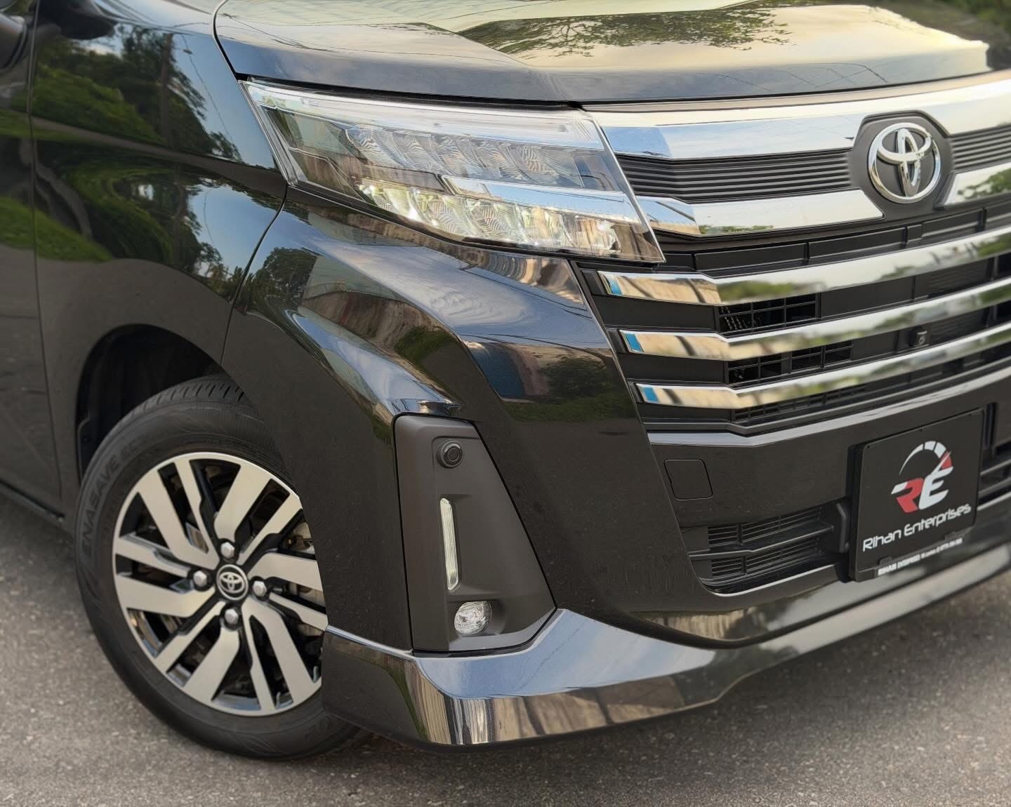 Toyota Roomy 2024 - சான்றளிக்கப்பட்டது வேன் sale in Sri Lanka - patpat.lk