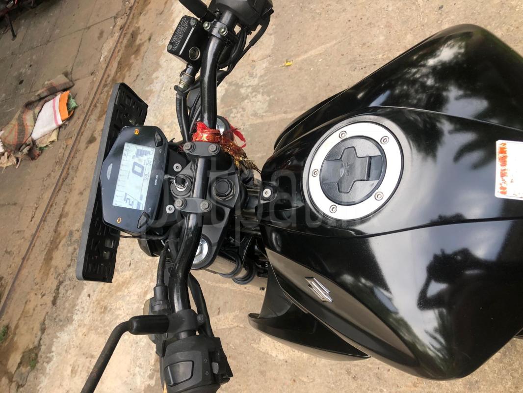 Suzuki Gixxer 2020 - භාවිතා කරන ලද බයිසිකලය sale in Sri Lanka - patpat.lk