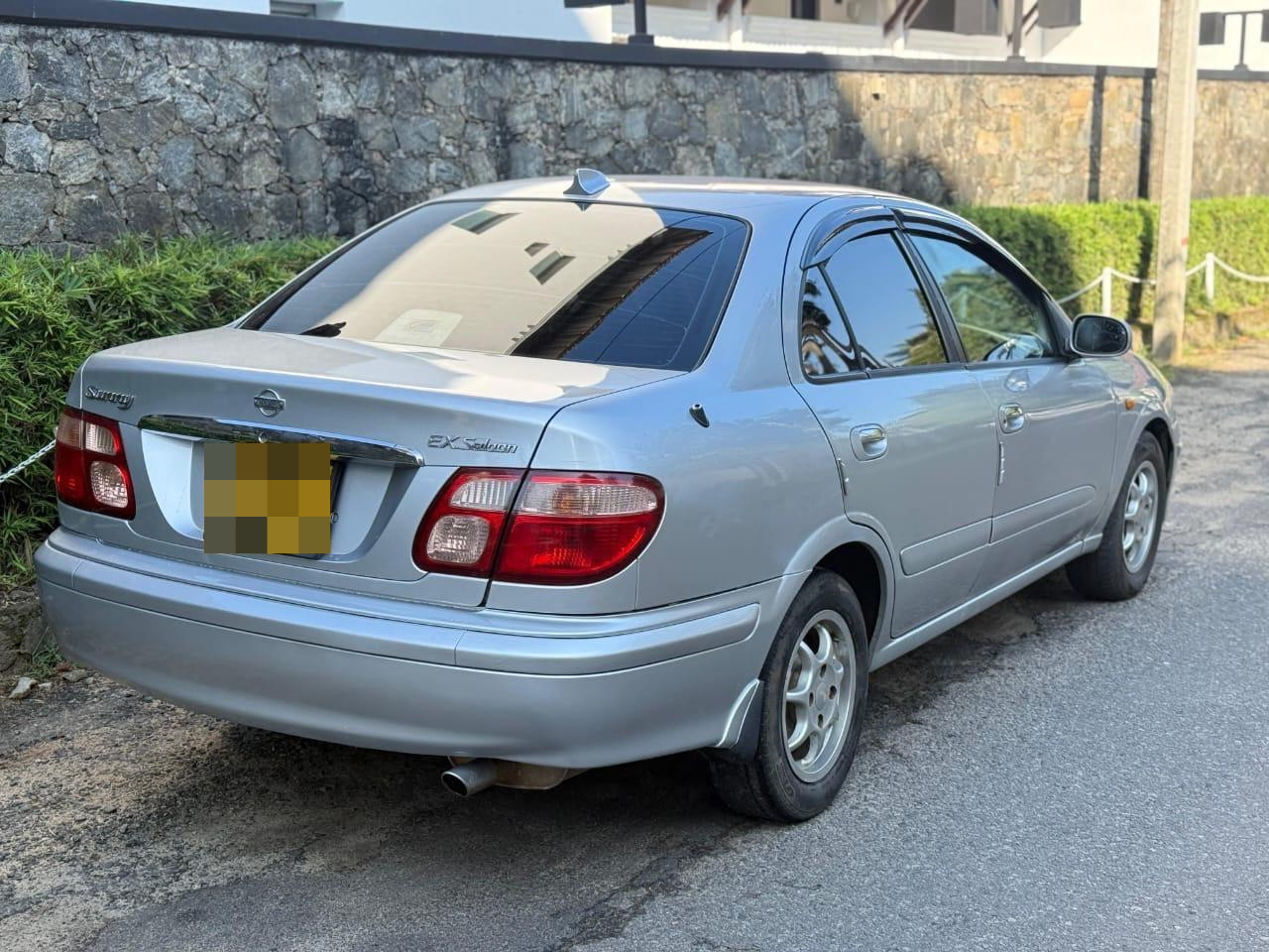 Nissan Sunny 2000 - Used Car sale in Sri Lanka - patpat.lk