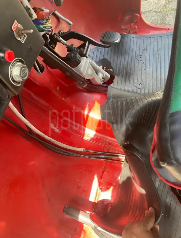 Advertisement image 4