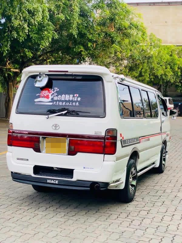 Toyota LH113 1997 - பயன்படுத்தப்பட்டது வேன் sale in Sri Lanka - patpat.lk