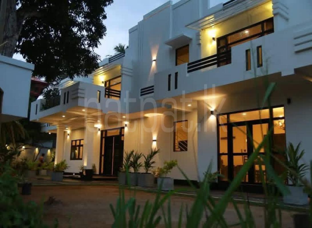 Hotel for Sale in Ahangama