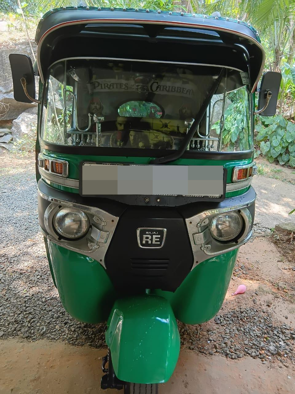 Bajaj Three Wheel 2016 ads-image-1