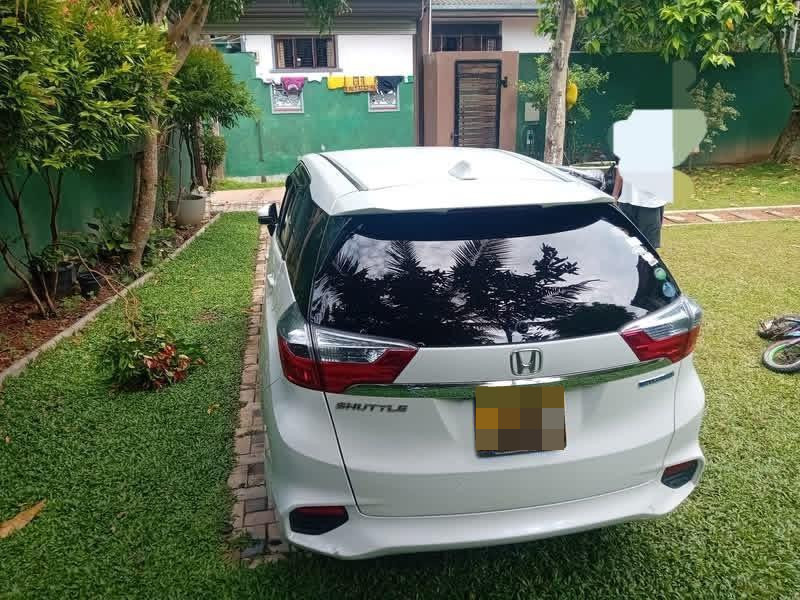 Honda Fit 2016 - பயன்படுத்தப்பட்டது கார் sale in Sri Lanka - patpat.lk
