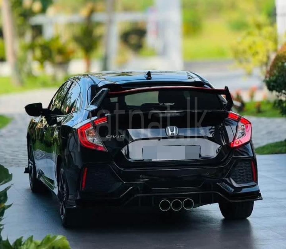 Honda Civic 2018 - Used Car sale in Sri Lanka - patpat.lk