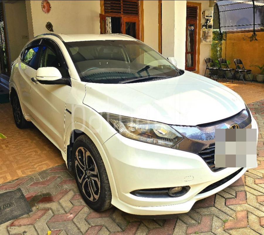 Advertisement image 3