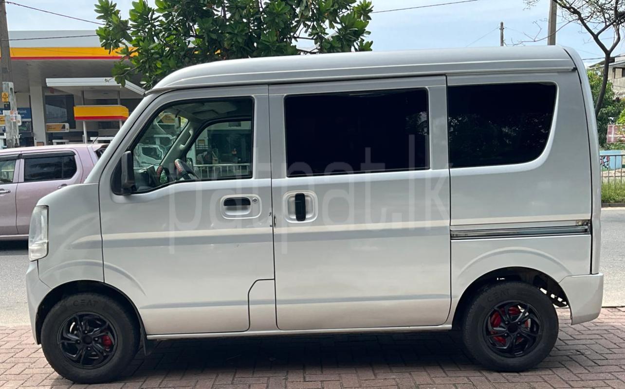 Advertisement image 3