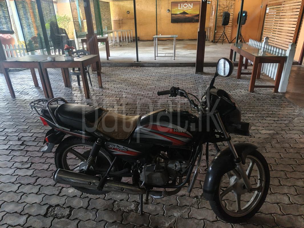 Hero Splendor 2014 - பயன்படுத்தப்பட்டது பைக் sale in Sri Lanka - patpat.lk